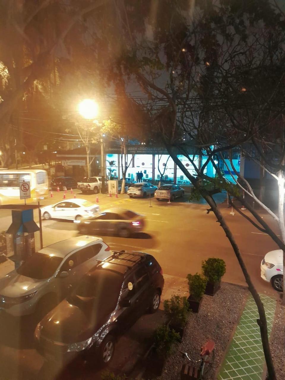 Mkl Barranco Hostel Lima Exterior foto